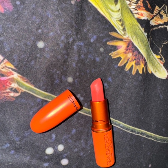 MAC "Margherita" lipstick - Picture 4 of 5